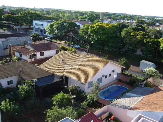 Imagem 1: Casa com 4 dormitórios à venda,800.00 m , Vila Industrial, TOLEDO - PR