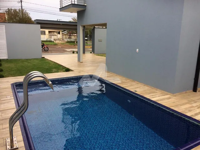 Imagem 2: Sobrado com 4 dormitórios à venda,248.00 m , Jardim Porto Alegre, TOLEDO - PR