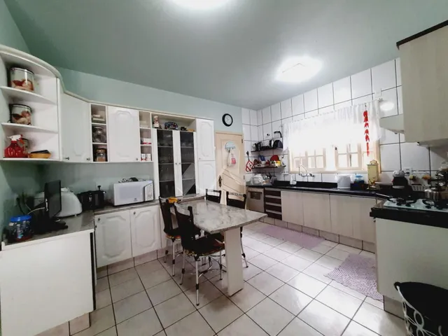 Imagem 2: Sobrado com 4 dormitórios à venda,602.48 m , Jardim La Salle, TOLEDO - PR