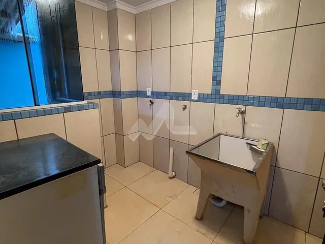 Imagem 4: Sobrado com 4 dormitórios à venda,272.00 m , Jardim Coopagro, TOLEDO - PR
