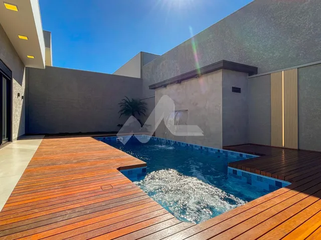 Imagem 5: Casa para venda na Vila Becker com 169 metros , com 1 suíte e dois quartos, piscina