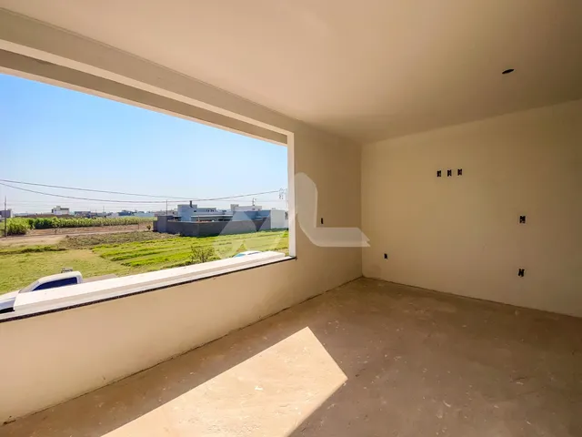 Imagem 1: CASA À VENDA COM MEZANINO NO BAIRRO TOCANTINS