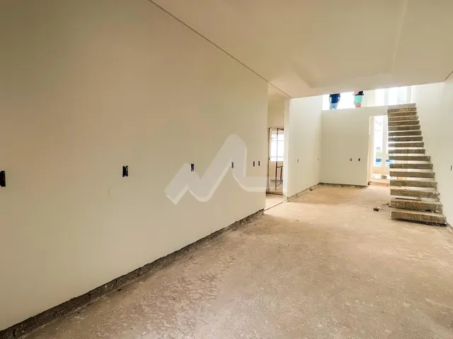Imagem 5: CASA À VENDA COM MEZANINO NO BAIRRO TOCANTINS