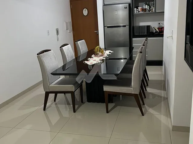 Imagem 15: Apartamento Semi Mobiliado - 02 Quartos - Cozinha Planejada - Sacada com Churrasqueira