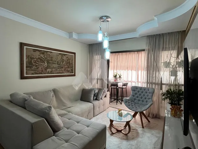 Imagem 2: Apartamento à venda, Centro, com suíte e 2 quartos e duas vagas de garagem