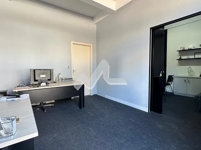 Imagem 2: Sala comercial para locação com 109,58m no Centro de Toledo
