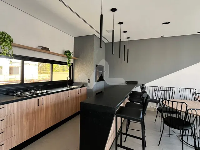 Imagem 4: Apartamento para locação com 02 quartos e cozinha, Vila Industrial, TOLEDO - PR