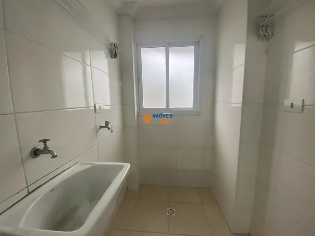 Imagem 6: APARTAMENTO COM PISCINA E CHURRASQUEIRA PRÉDIO DE FRENTE PARA O MAR EM MONGAGUÁ - VENDA
