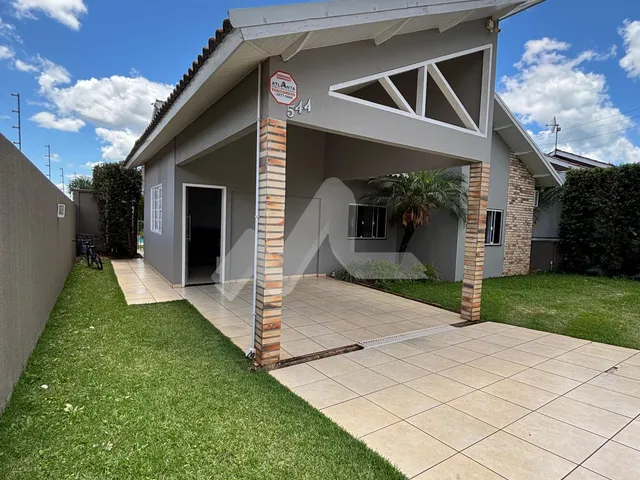 Imagem 2: Casa com piscina à venda no Jardim Pancera - com suíte 2 quartos