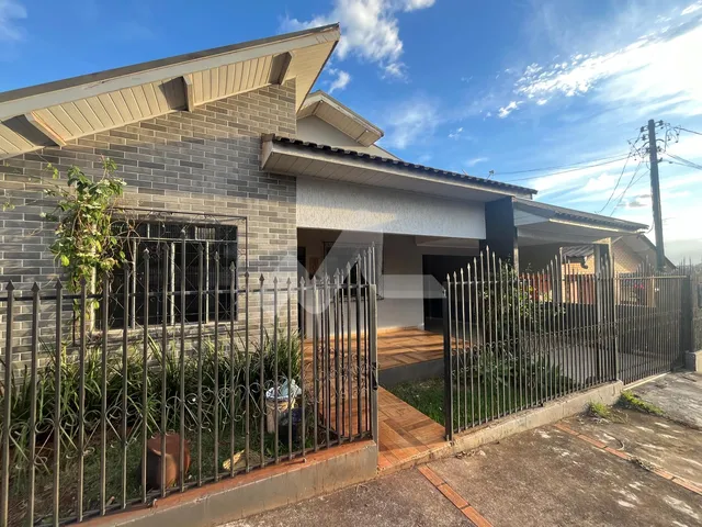 Imagem 1: Casa com 3 dormitórios à venda e locação, Vila Pioneiro, TOLEDO - PR