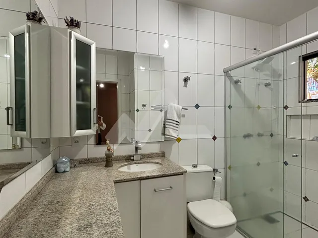 Imagem 12: Casa à venda, no Centro de Toledo, com terreno de 506 m com 1 suíte 3 quartos