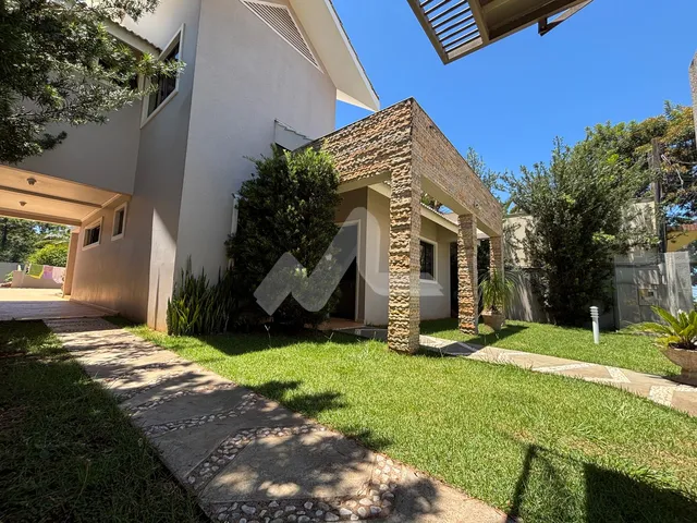Imagem 2: Casa à venda, no Centro de Toledo, com terreno de 506 m com 1 suíte 3 quartos