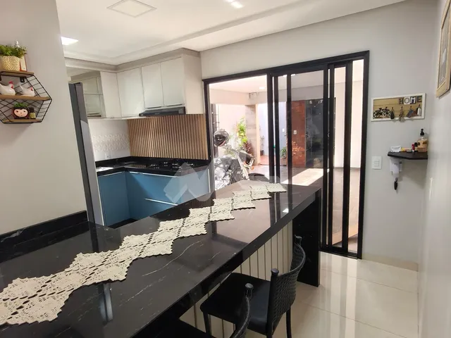 Imagem 2: Sobrado à venda, mobiliado, Jardim Pancera, TOLEDO - PR
