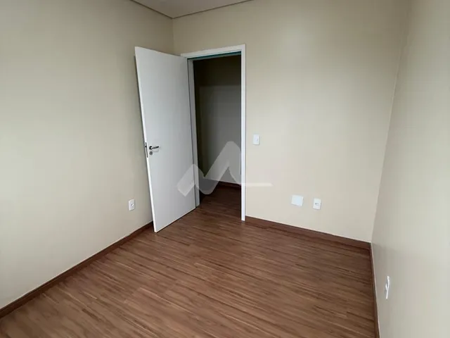Imagem 2: Apartamento à venda, com dois quartos,Vila Industrial, Edifício SAN REMO, TOLEDO - PR