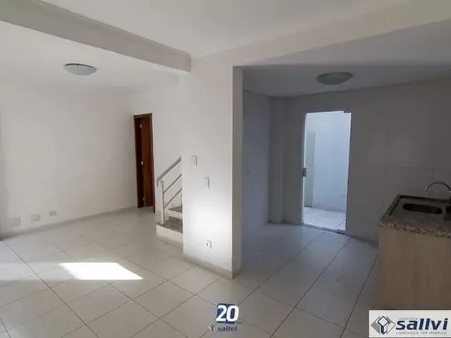 Imagem 3: Sobrado com 3 Dormitórios e 1 Vaga para Alugar - R$ 2.100,00/Mês + Taxas - Uberaba