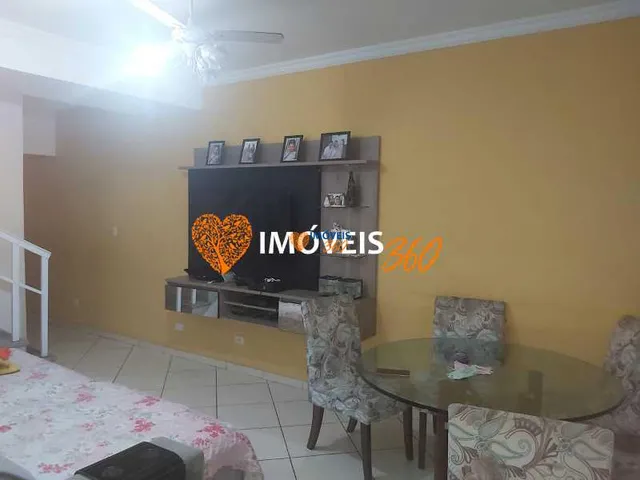 Imagem: Casa de Rua - Sobrado / Residencial / Vila