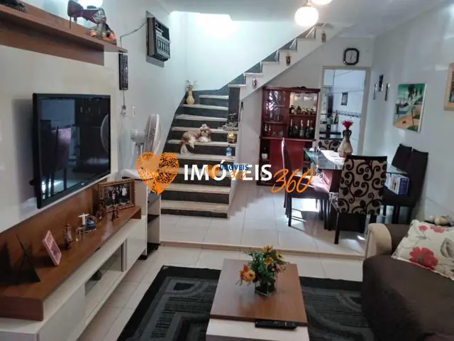 Imagem: Casa de Rua - Térrea / Residencial / Vila