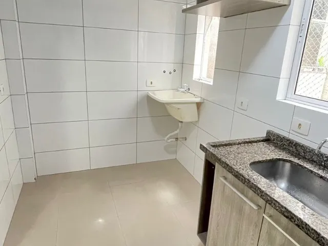 Imagem 3: Apartamento a venda boneca do Iguaçu, 2 quartos, 1 banheiro, 1 sala esta/jantar