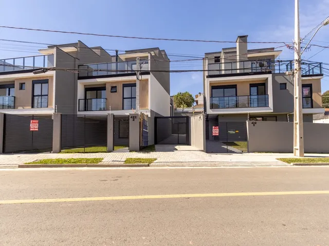 Imagem 4: Imperdível casa em condomínio de luxo no Pilarzinho, Curitiba-PR: 3 quartos, 3 suítes