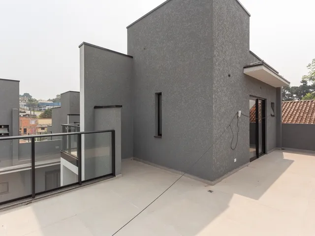 Imagem 11: Imperdível casa em condomínio de luxo no Pilarzinho, Curitiba-PR: 3 quartos, 3 suítes
