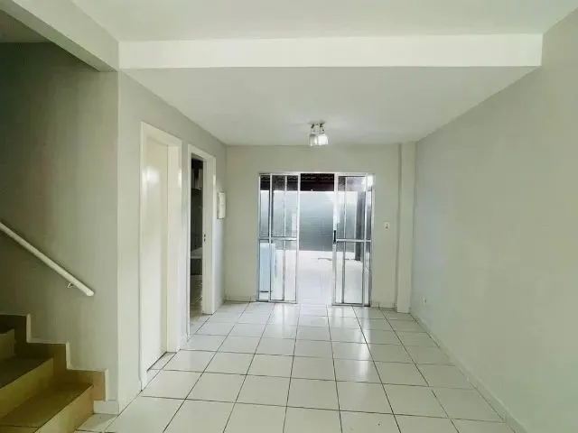 Imagem 10: Alugo Casa em Condomínio Fechado