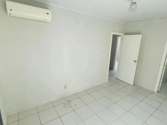 Imagem 11: Alugo Casa em Condomínio Fechado