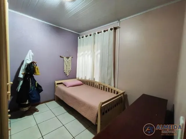 Imagem 4: Casa Semi Mobiliada com 03 Quartos no Bairro Alto Alegre