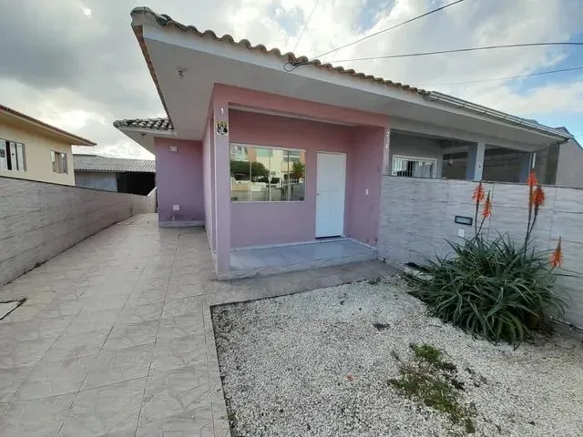 Imagem: Casa de 2 Quartos para Alugar no Bairro