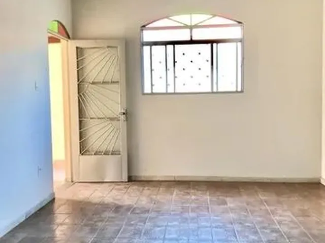 Imagem 15: Contagem - Casa Padrão - Arvoredo