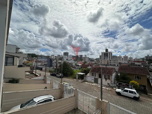Imagem 10: Sobrado Moderno no Tabuleiro: Conforto e Localização Privilegiada em Camboriú