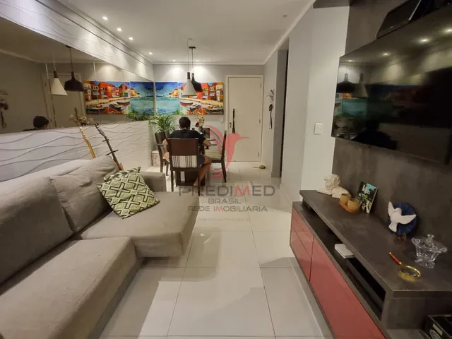 Imagem: Apartamento com dois quartos andar alto