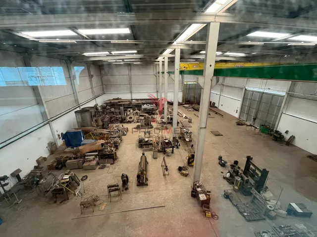 Imagem 5: Vendo Excelente Galpão Industrial em Condomínio Fechado com Total Segurança 24 H