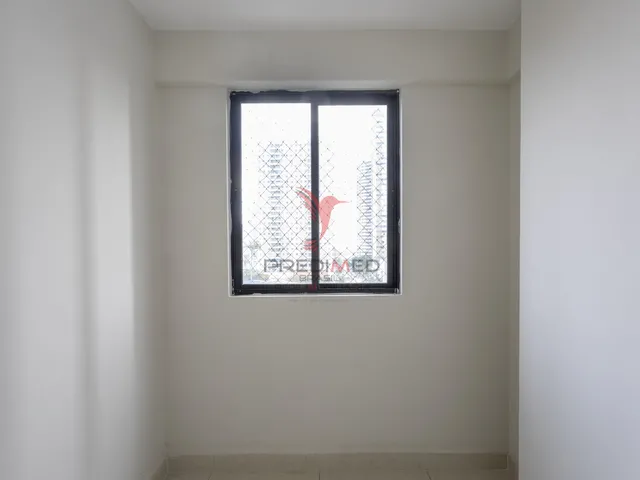 Imagem 4: Apartamento com 3 Quartos e 3 Vagas de Garagem à Venda no Brisamar – 89m²