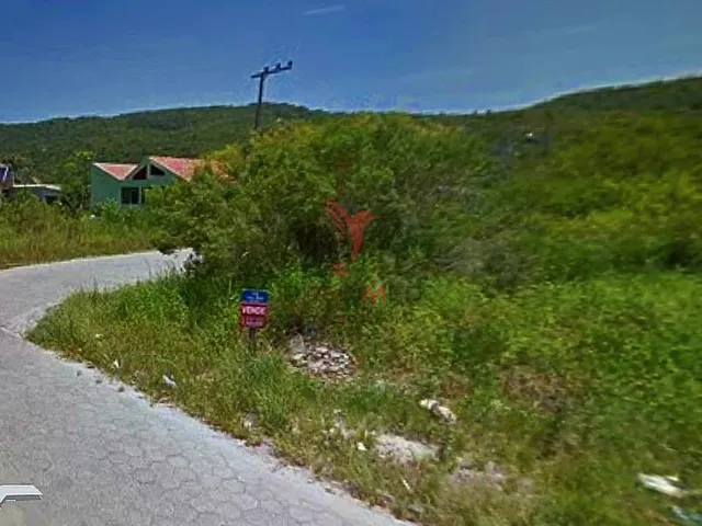 Imagem 2: 3 Terrenos a 1 km do mar em Bombas - SC