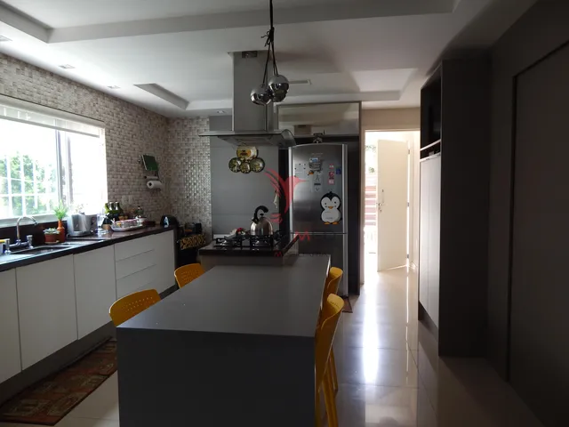 Imagem 3: Casa com 4 dormitórios