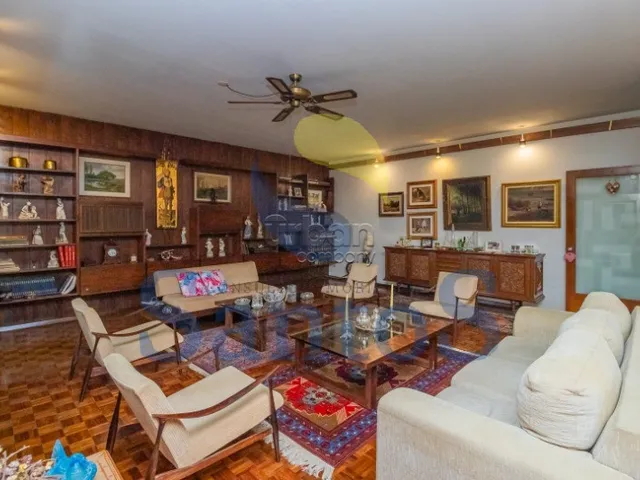 Imagem 2: Imperdível: Apartamento 3 Dormitórios com 1 Vaga no Bairro Auxiliadora, Porto Alegre-RS