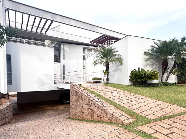 Imagem: Casa de Condomínio com 5 Quartos e 5 banheiros