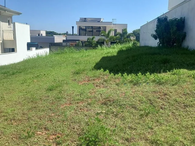 Imagem: Terreno à venda com 420m² no Condomínio