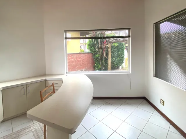 Imagem 9: Casa em condomínio para venda em Campinas, próximo ao loteamento Alphaville Campinas e