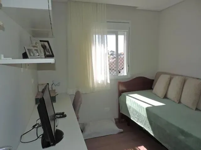 Imagem 7: Apartamento no Bairro Bacacheri
