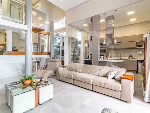 Imagem: Casa com 04 Dormitórios Jardim Botânico