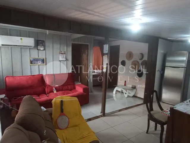 Imagem 4: Casa/ à venda, com 2 quartos, no Balneário Guape, PONTAL DO PARANA - PR