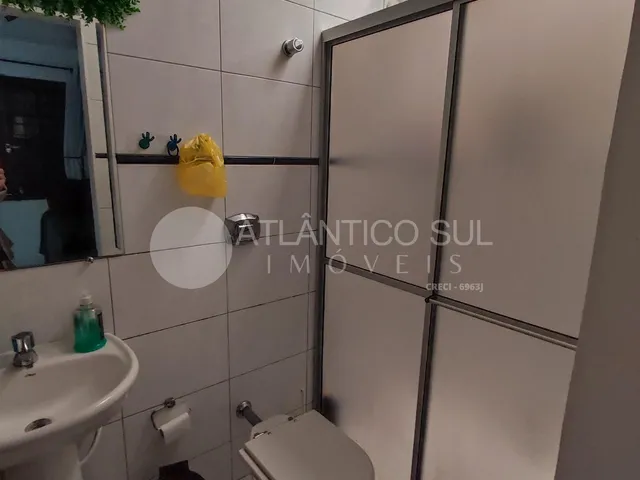 Imagem 12: Casa À Venda com Piscina, 400 Metros do Mar em Monções, Pontal do Parana - Pr