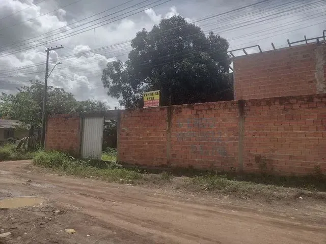 Imagem: A casa possui 2 Dormitórios, Imóvel novo e está