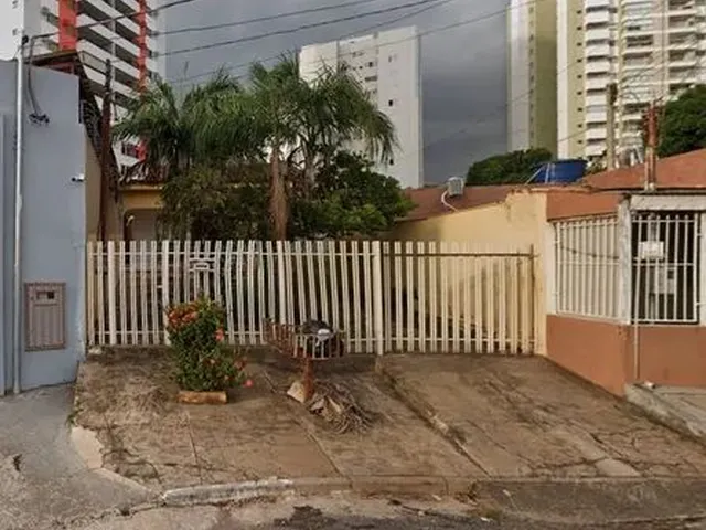 Imagem: Vendo Casa em Frente a Miguel Sutil