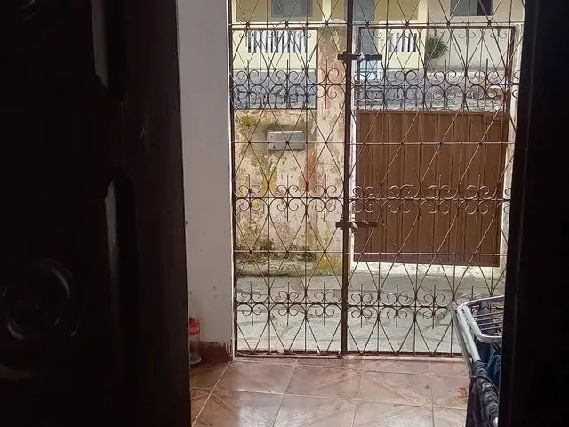 Imagem: Vende-Se Casa Centro de Rio Tinto