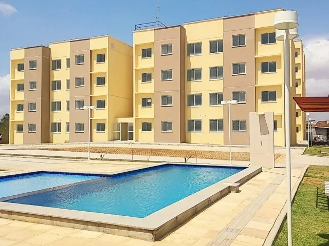 Imagem: O apartamento possui 2 Dormitórios, 1 Suíte, 2 Banheiros,