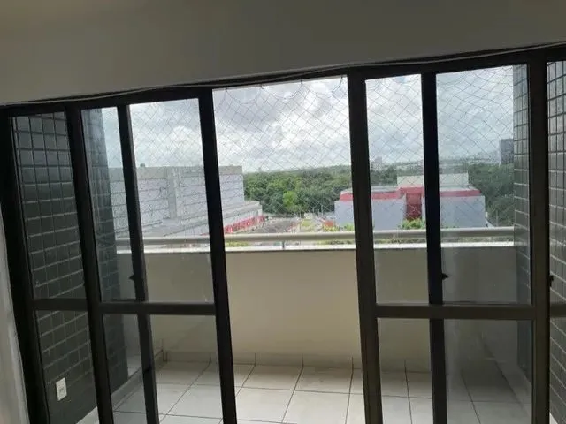 Imagem 3: Apartamento de 1 Quarto com Armários no Renascença