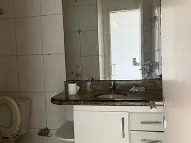 Imagem 2: Apartamento de 1 Quarto com Armários no Renascença