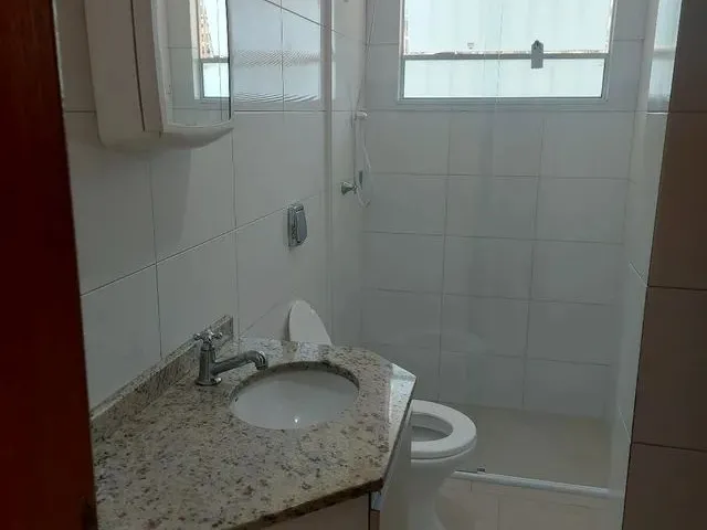 Imagem 6: Alugo Ap de Dois Quartos Térreo na Coloninha, Florianópolis